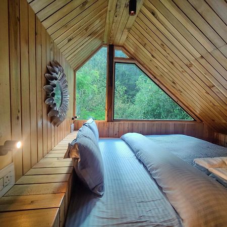 Whoopers Boutique Resort Jibhi エクステリア 写真