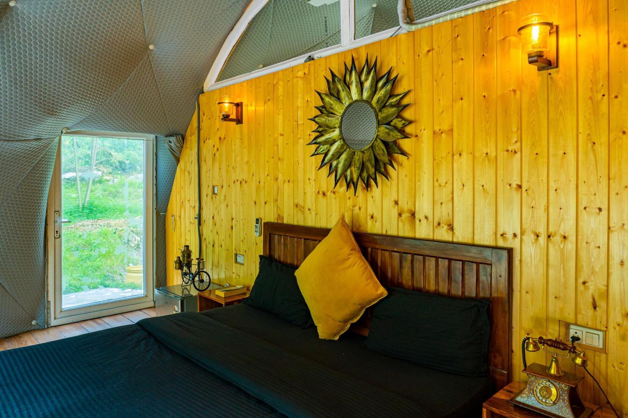 Whoopers Boutique Resort Jibhi エクステリア 写真