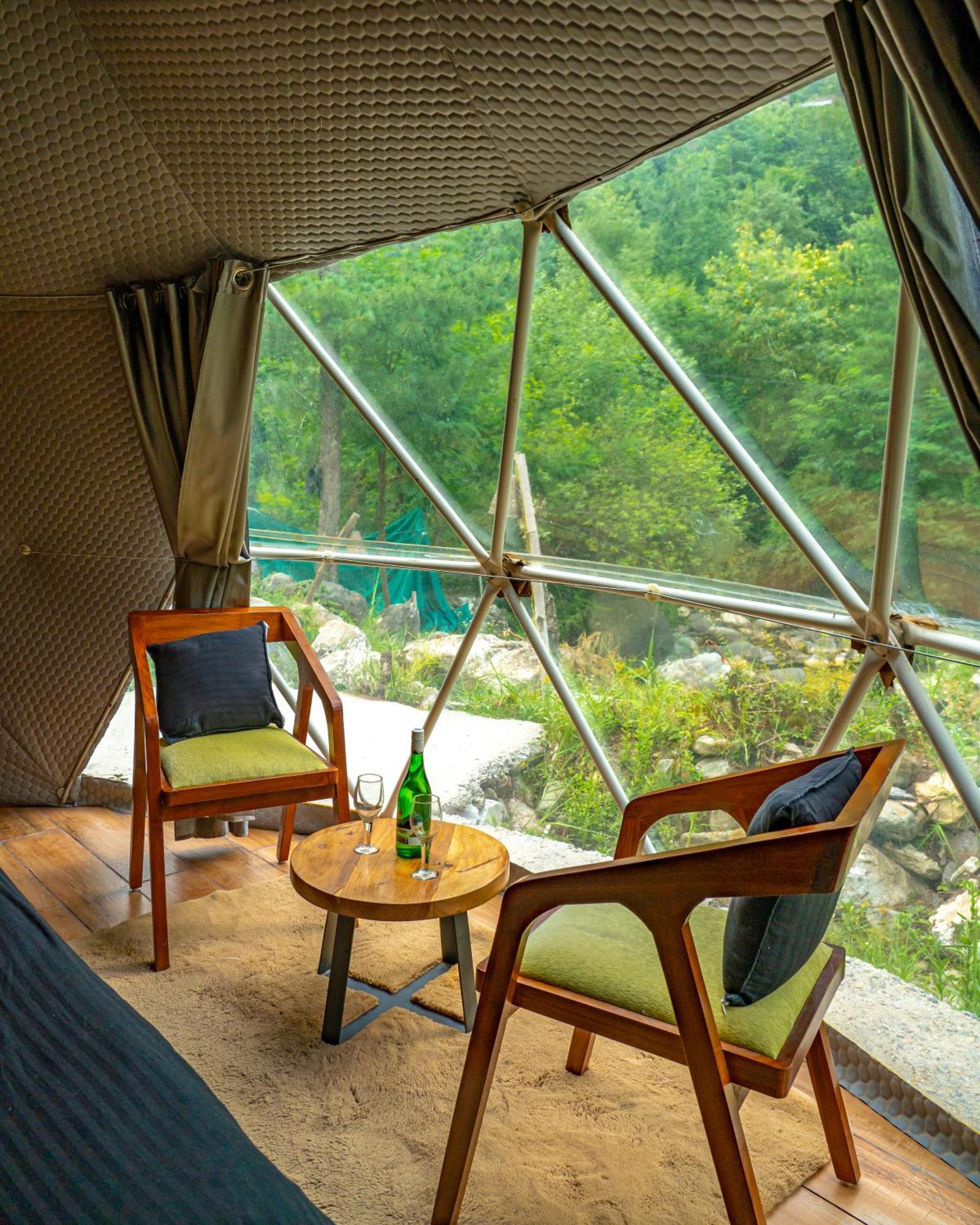 Whoopers Boutique Resort Jibhi エクステリア 写真